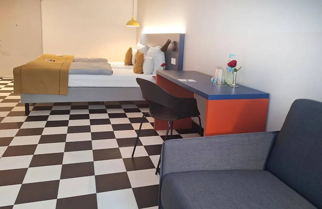 Holiday Inn - The Niu, Form Stuttgart Feuerbach By Ihg-1